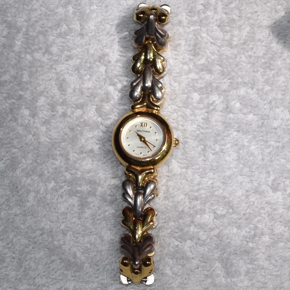 Waltham Quartz Watch TT SS main image 6